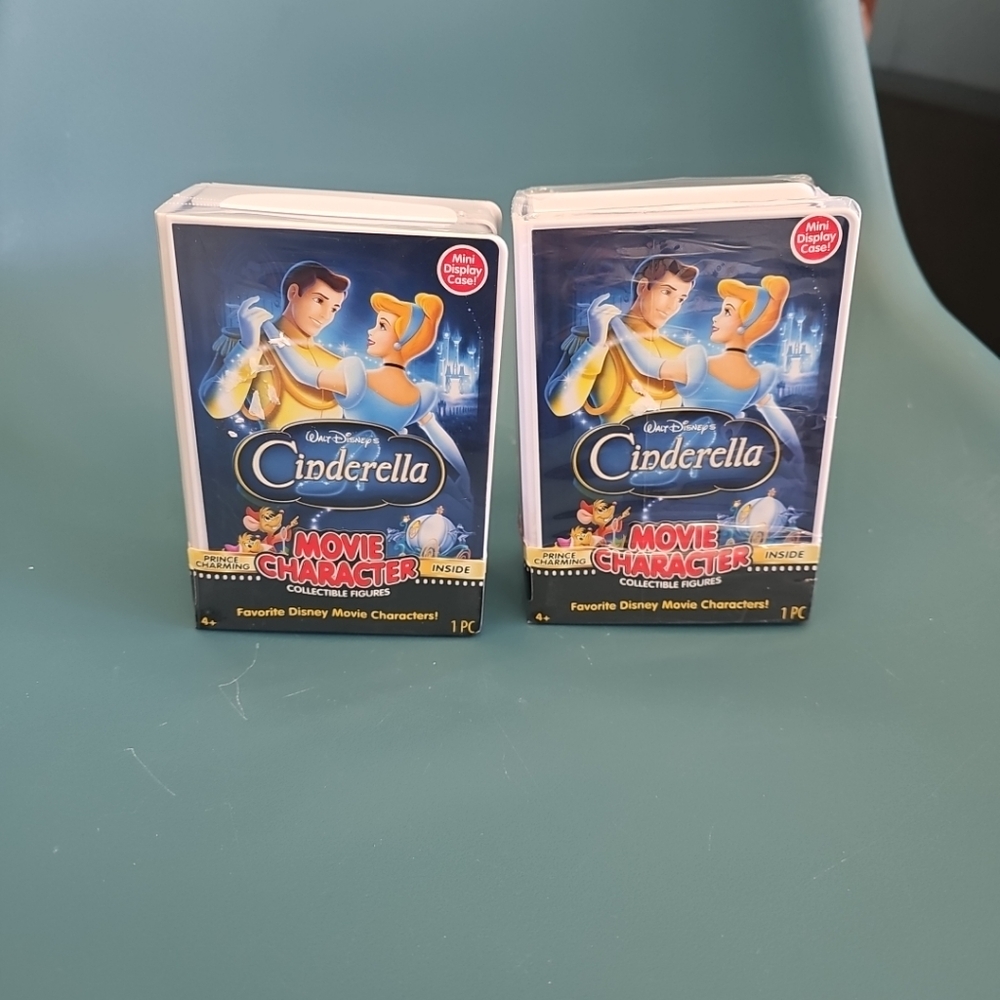 NIP Walt Disney's Cinderella Movie Character Collectible Figures Basic Fun! VHS
